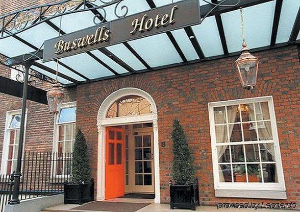 Buswells Hotel Дублин Экстерьер фото
