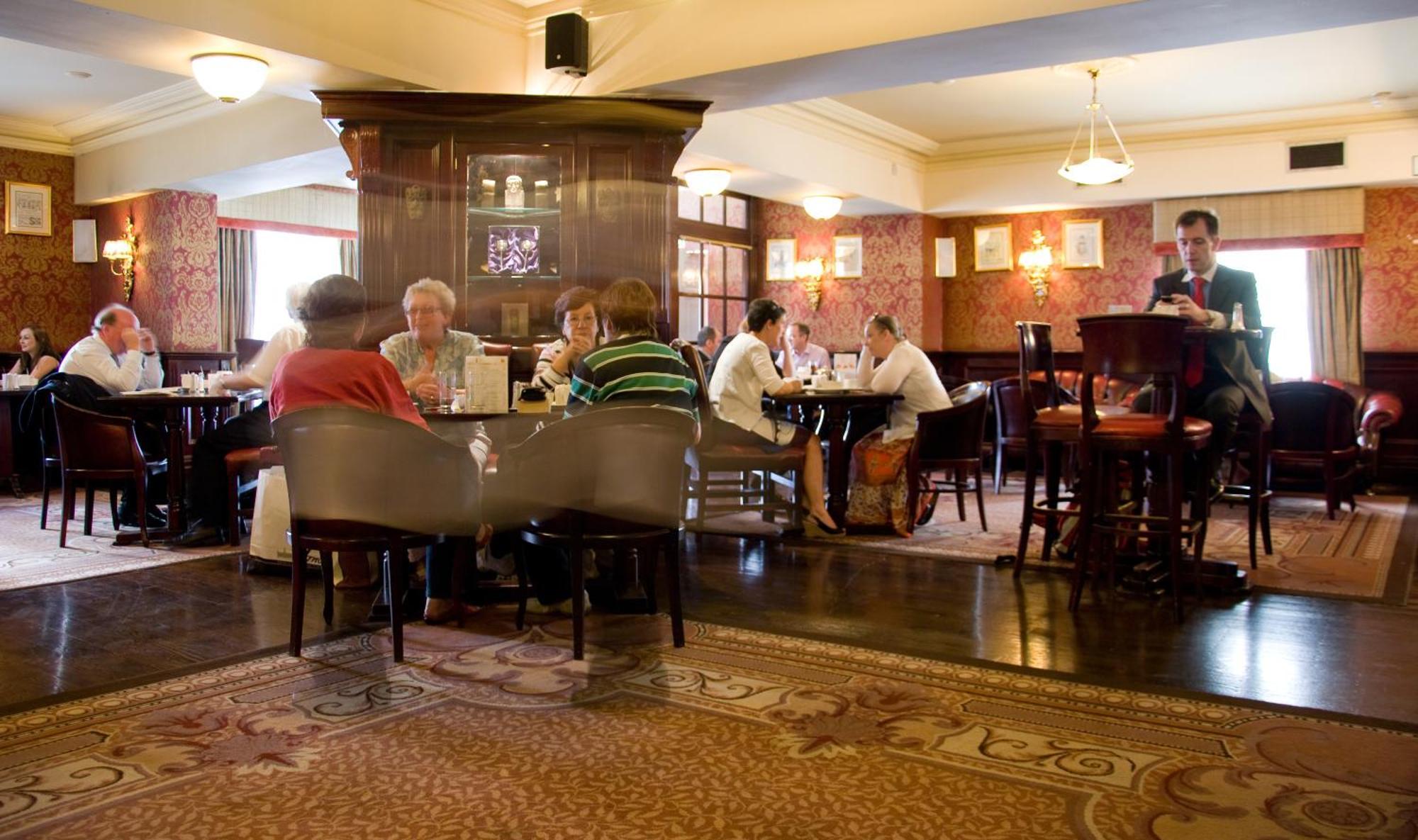 Buswells Hotel Дублин Экстерьер фото
