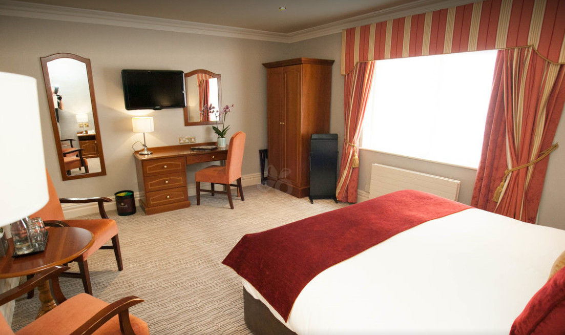 Buswells Hotel Дублин Экстерьер фото