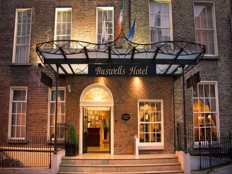 Buswells Hotel Дублин Экстерьер фото